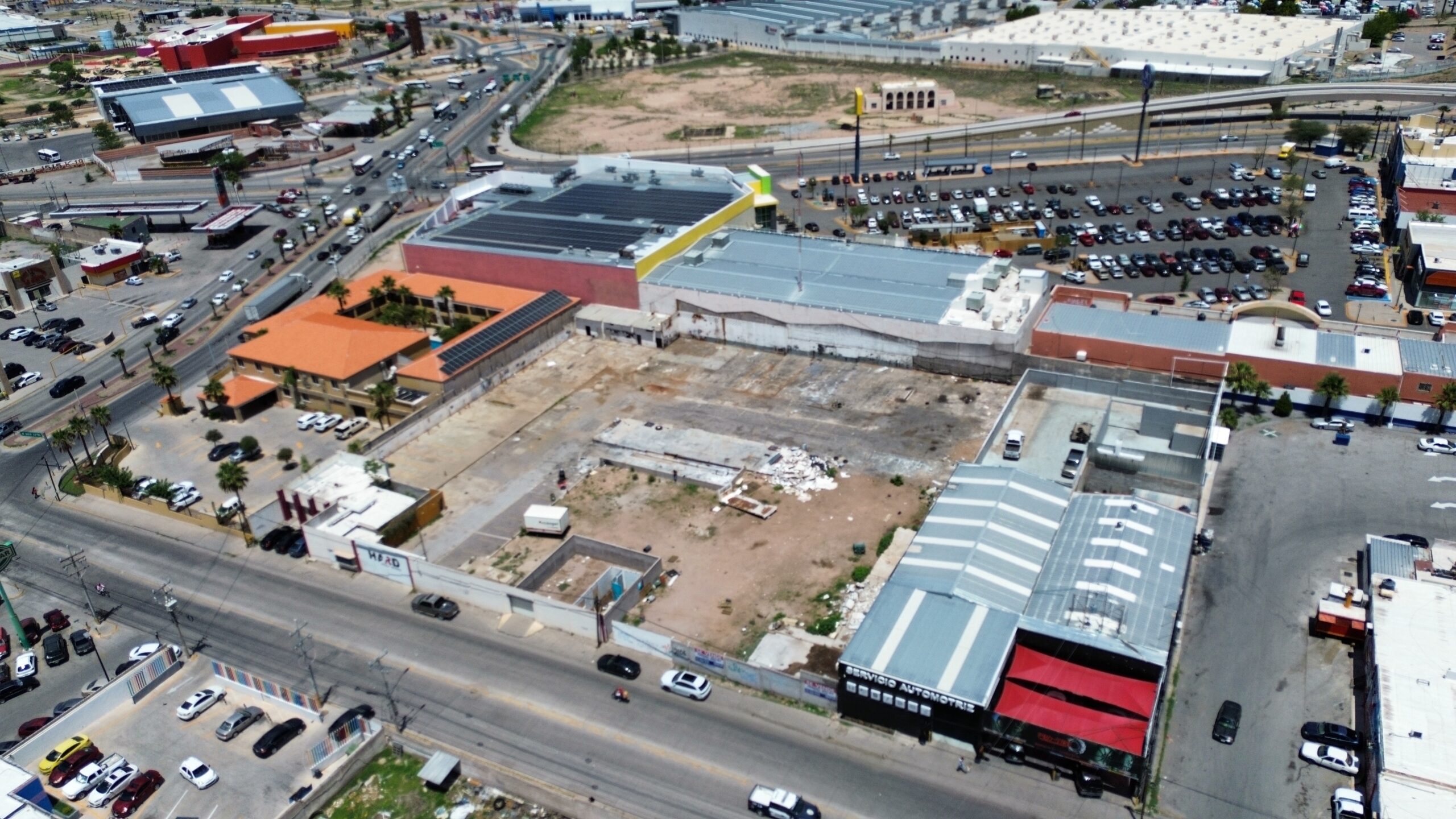 Terreno en Venta Calle Nueva España (Cerca del CRIT)